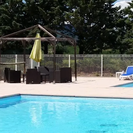 Vvf Haute Provence 3*